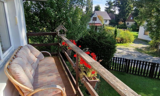 Karlovy Dvory House | Stunning private villa for 5 people with WIFI, TV, balcony, pets allowed and panoramic view