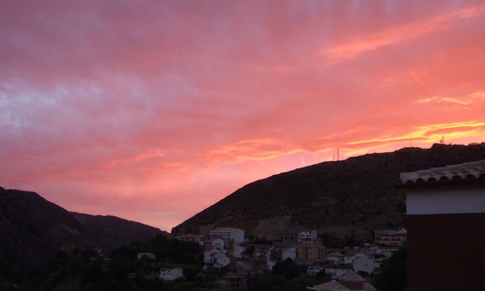 Guejar Sierra Apartment | Stunning uninterrupted lake views -Ideal for Granada/Ski. Free wifi and parking