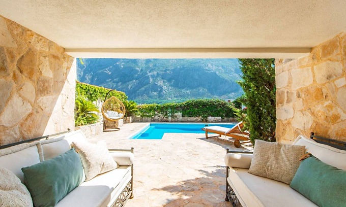 Prcanj House | Stunning view of Boka Bay