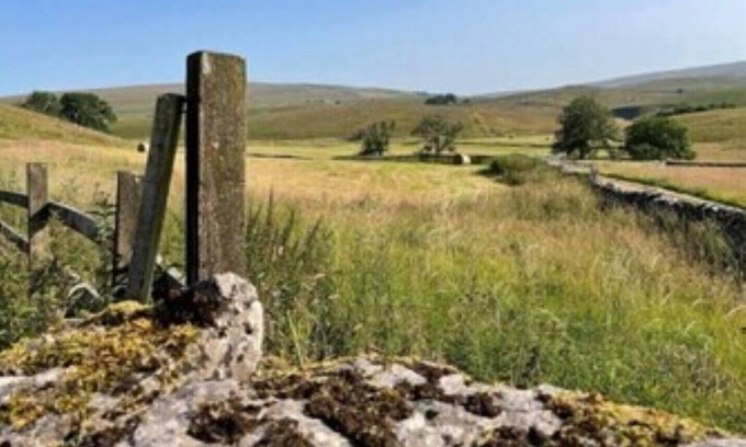Horton in Ribblesdale Bed & Breakfast | Stunning views of Yorkshire Dales 3 Peaks, 10 miles from Settle | B & B Room 3