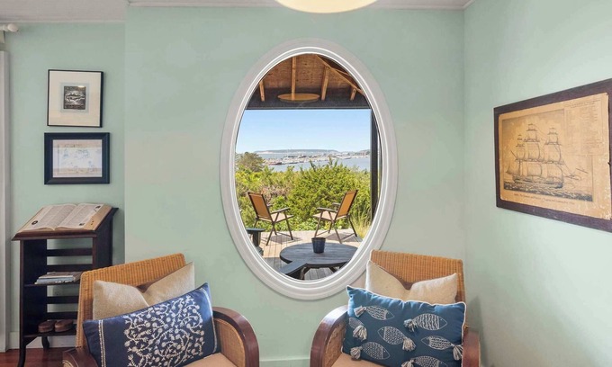 Wellfleet House | Stunning Water Views Sleeps 14!