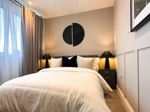 Wakefield Apartment | Stylish 1BD Flat, Calm, Light-Filled & Central
