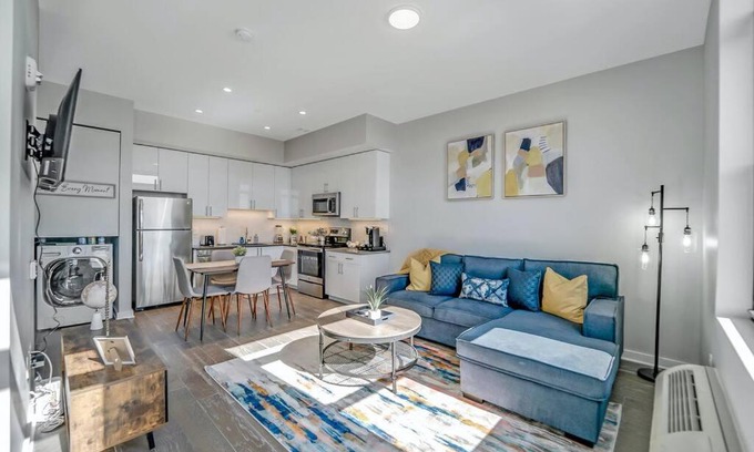Hackensack Apartment | Stylish 1br Unit. Parking. Easy Ride to NYC