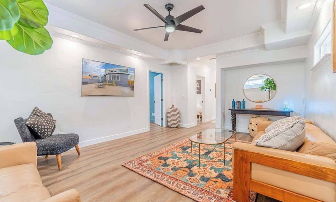 Downtown Reno House | Stylish 2-Bedroom walking distance to Downtown