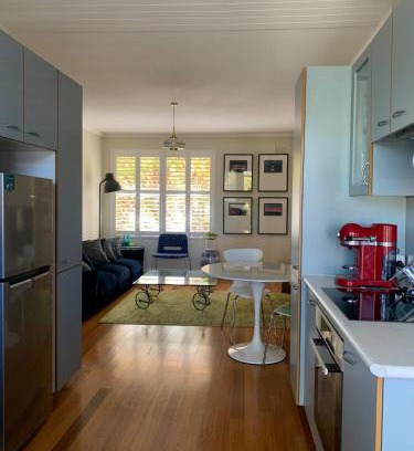 Campbell Apartment | Stylish 2BR apt, great location
