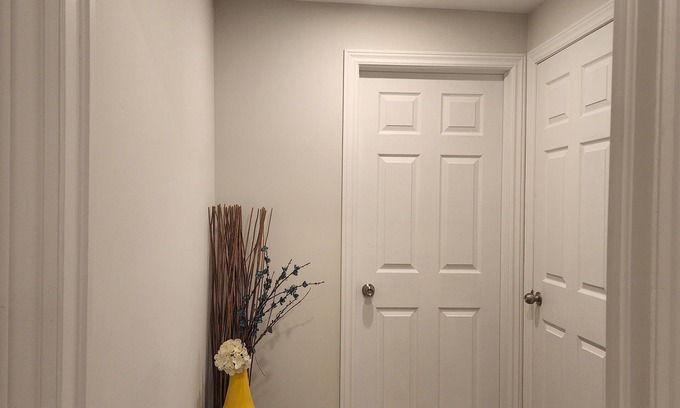 Roncesvalles Village Apartment | Stylish Apartment fully furnish