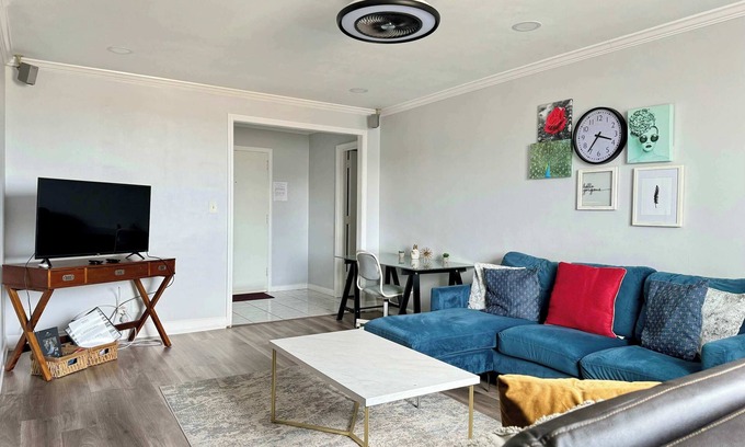 Downtown Atlanta Condo | Stylish Condo with City Views in Atlanta