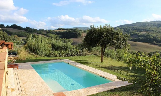 San Dalmazio Other | Stylish farmhouse with heated pool in San Dalmazio