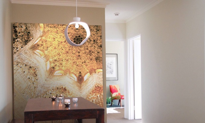 Birchgrove Apartment | Stylish Flat @ Amazing Location