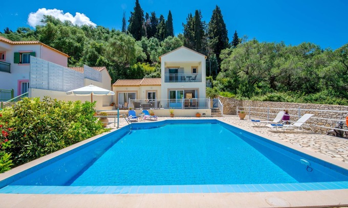 Koutsi Villa | Stylish Hideaway, 2-mins from Marmari Beach!