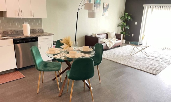 Downtown Des Moines Apartment | Stylish One Bedroom in Downtown Des Moines