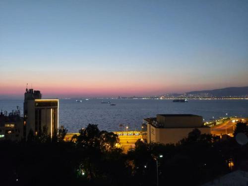 Konak Apartment | Stylish Triplex Apartment in The Heart of Izmir