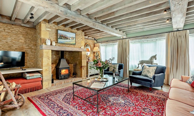 Broadwell Cottage | Stylishly presented dog friendly Cotswold barn conversion - Rectory Barn