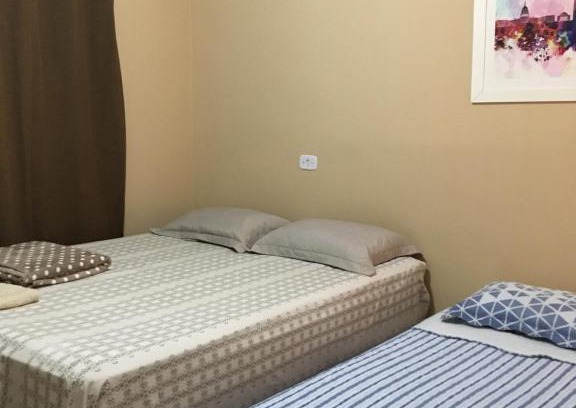 Mateiros House | SUÍTE 01 - com cozinha compartilhada