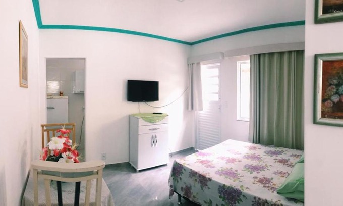 Parque Burle House | Suíte com cozinha no quintal da casa