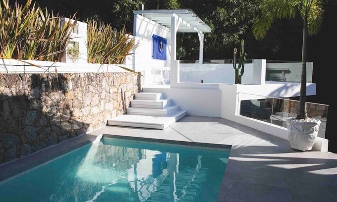 Florianopolis House | Suíte Room 4 com Piscina Aquecida - CasaIvan