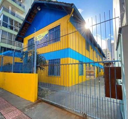 Centro House | Suítes Yellow House BC