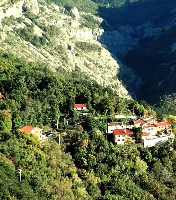 San Dorligo della Valle Bed & Breakfast | Su da noi