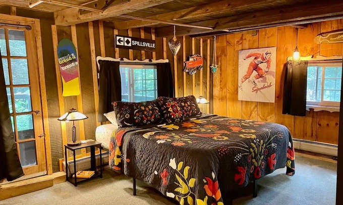 Waterbury Cabin | Sugarbush - Grunberg Haus Inn & Cabins
