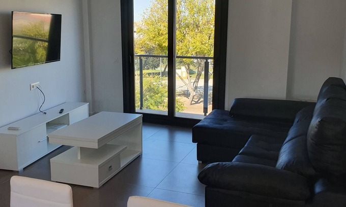 San Jose de La Rinconada Apartment | SUITABLE. RAFAEL 8 KM FROM SEVILLA NEXT TO THE NEARBY STATION