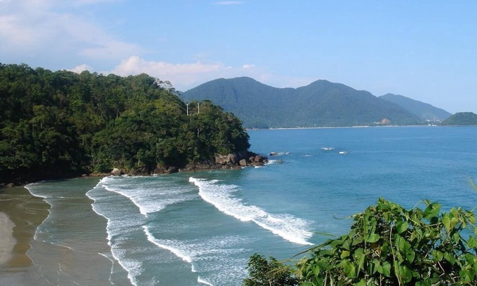 Praia da Fortaleza House | Suitable for your style, a unique beach with all the charm of the Atlantic Forest.