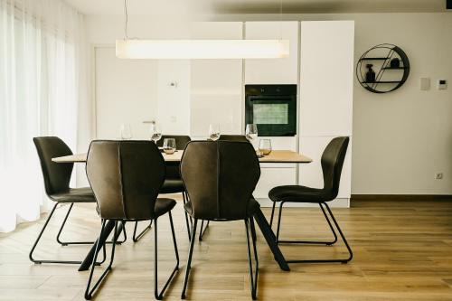 Vipiteno Apartment | Suite by Silvy