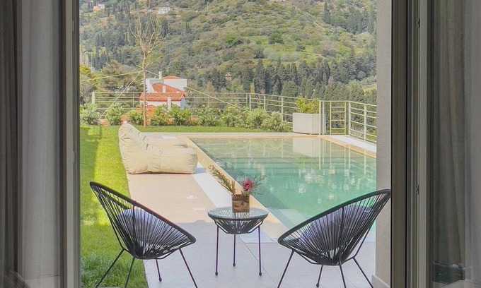 Paleopolis Apartment | Suite Home Villas with Private Pools by Explore Andros