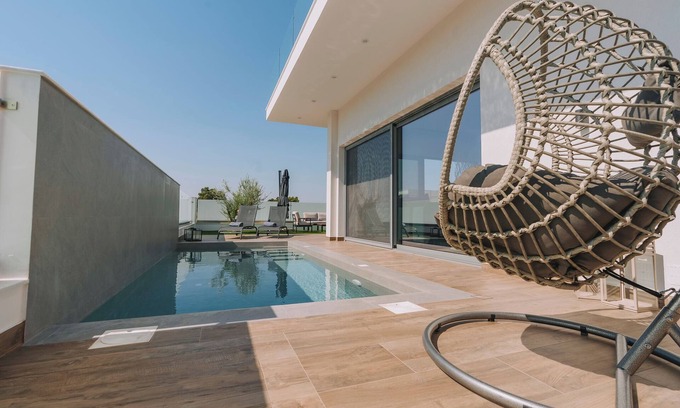 Nafplion City Centre House | Suite with Private Pool 313