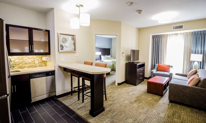 Plano Condo | Suite with Roll in Shower | Free Wi-Fi and Free Breakfast