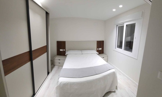 La Trinidad-San Juan y Todos los Santos Apartment | SUITES ILUSTRES CORDOBESES