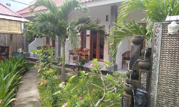 Mushroom Bay House | Suka Guest House