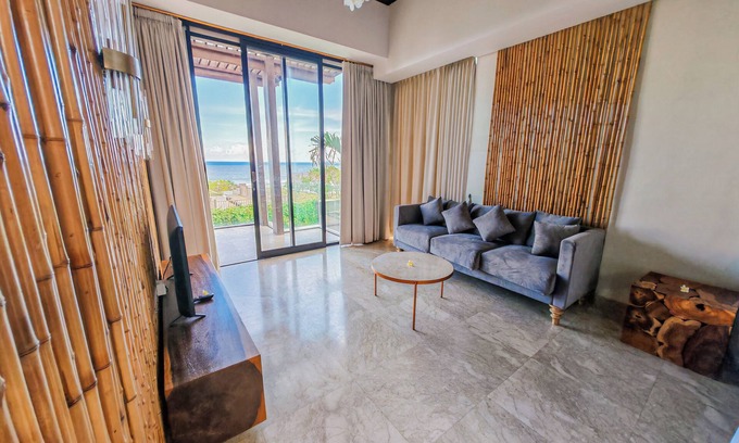Abang Villa | Sukawati Beachside 2 Bedroom Villa Bima Private Pool Ocean View Free Wifi