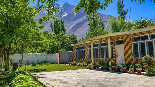 Skardu House | Sultan's Guest House Skardu