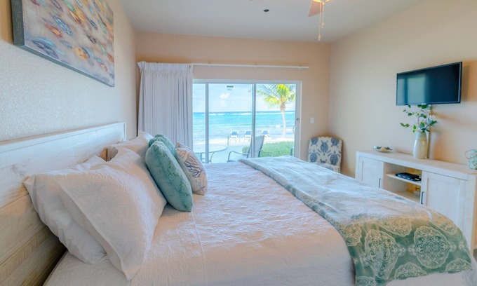 Colliers Bay Condo | SUMMER DISCOUNTED! Beachfront Oasis/Steps to Beach/Beautiful Views!