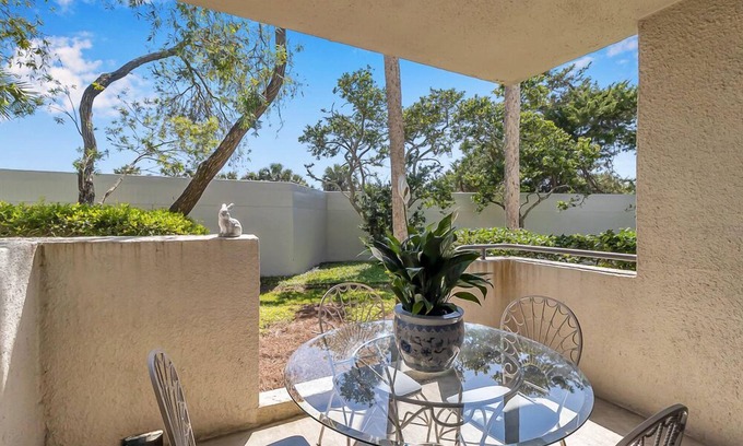Sawgrass Condo | Summer Place Bliss condo near beach w/pvt patio