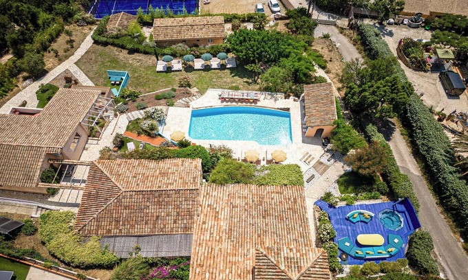 Les Restanques Apartment | Sumptuous Provençal Villa - Grimaud Hills - 12BR/24p