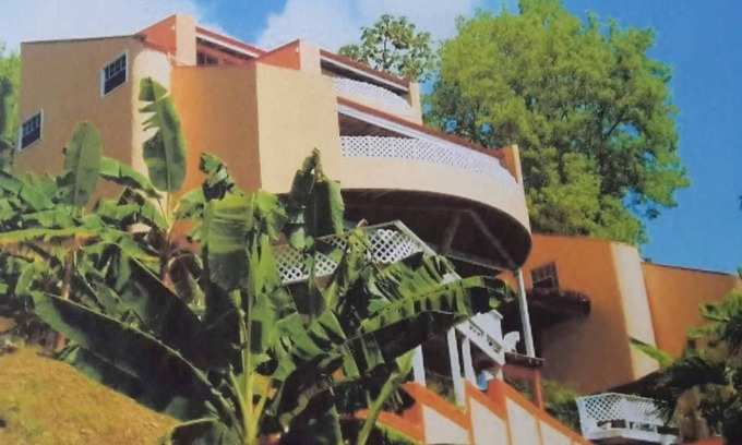 Bonne Terre Villa | Sun West Villas Estate - Sleeps 16 with Pool and Caribbean View near Rodney Bay