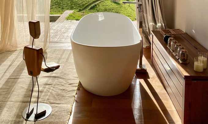 Goncalves Cabin | sunflower hut