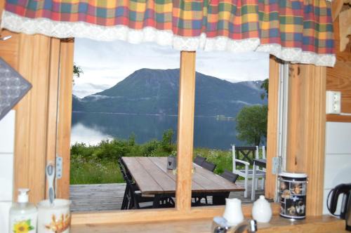 Nesset House | Sunndalsfjord Cottages Fredsvik Meisalstranda 455,506 og 508
