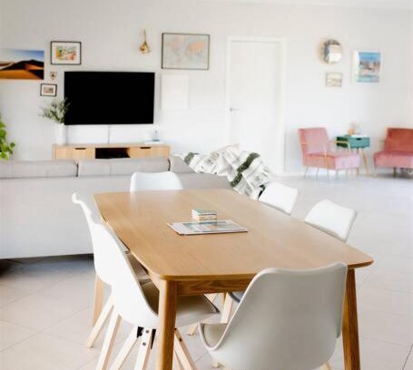 Ripon Apartment | Sunni Eyre - Spacious 3 bedroom entire home in town centre
