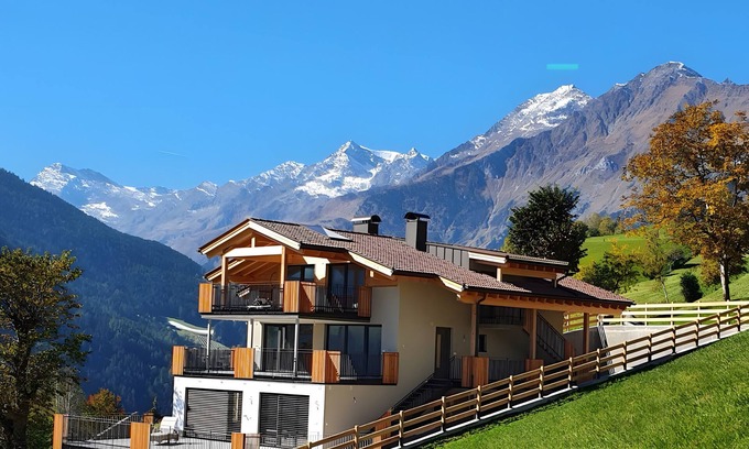 Moso in Passiria Apartment | "Sunnseitn Lodge Apt Exclusive Panorama" with heated whirlpool, infrared sauna and large terrace.