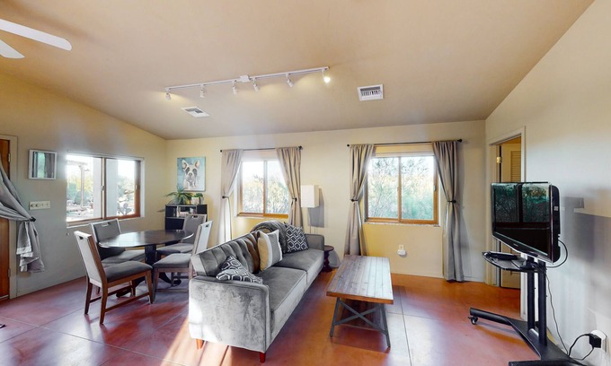 Tucson House | Sunny guest house with private washer/dryer & central AC - dog-friendly