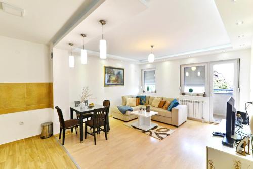 Novi Sad Apartment | Sunny side of Novi Sad