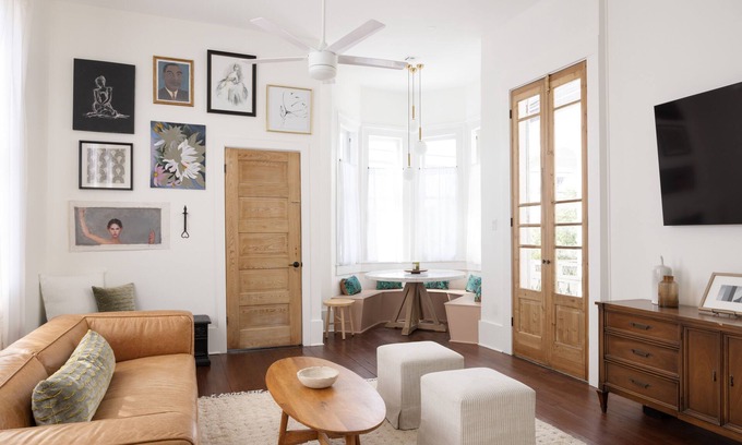 Faubourg Delassize House | Sunny Spacious Garden District Home