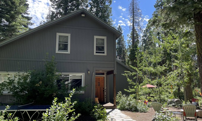 Tahoe City House | Sunny, Spacious, Relaxing West Shore Home; 3-4 Bedrooms; Hot Tub; Walk to Lake