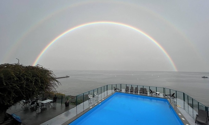 North Oyster Condo | Sunrise Cove Apt at Inn of The Sea | Seaview, pool, hot tub & more