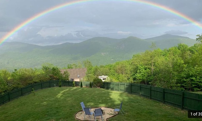 Fairview House | Sunrise Mountain View Cabin - Mr. Lake Lure Vacation Rentals