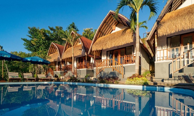 Penida Island House | Sunrise Penida Hill (Deluxe Hut Bungalow with Pool that also overlook the Hill)