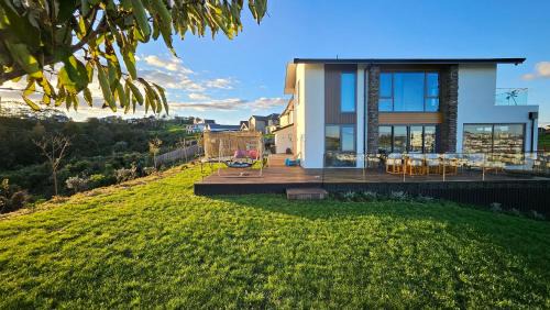 Long Bay Bed & Breakfast | Sunrise to Sunset Coastal Escape B&B