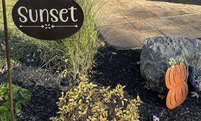 Sylvan Beach Cabin | Sunset- A blissful getaway